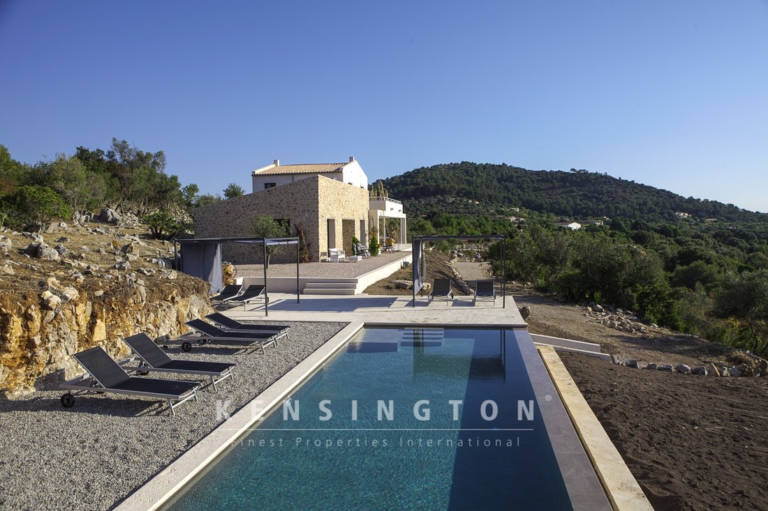Villa in Arta, Balearic Islands, Spain 2 - 16103760