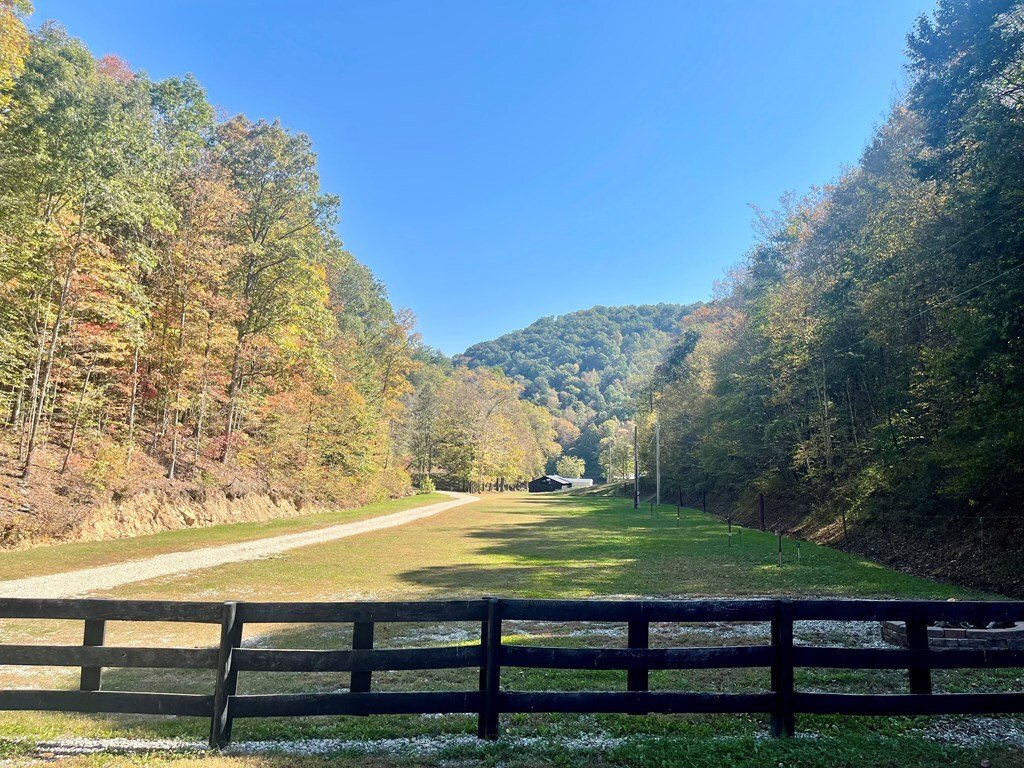 Corps de ferme à Garrison, Kentucky, États-Unis 3 - 16106116