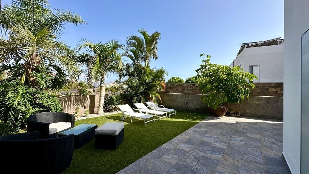 Villa in Costa Adeje, Adeje, Canary Islands 5 - 16104682