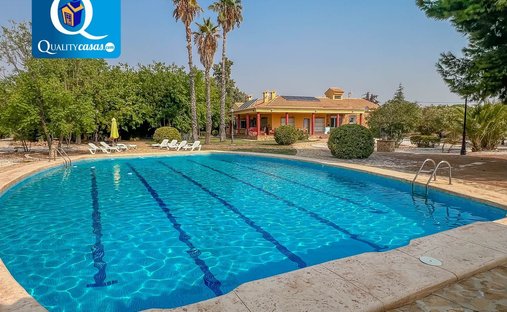 Villa in Aspe, Land Valencia, Spanien 1