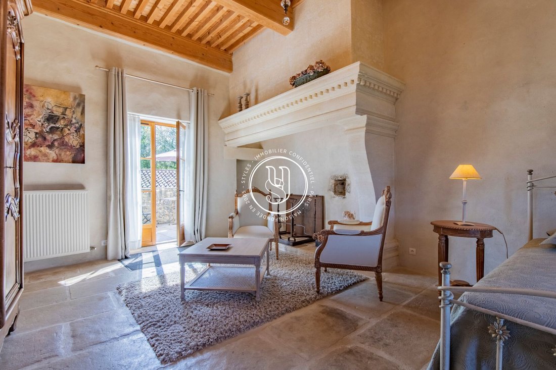 Villa in Uzès, Occitania, France 5 - 16104476