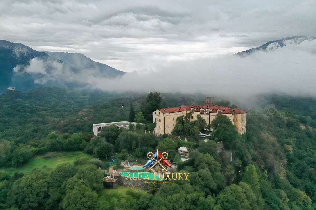 A Crown of Stone & Vine: Piedmont’s 17th-Century Hilltop Kingdom