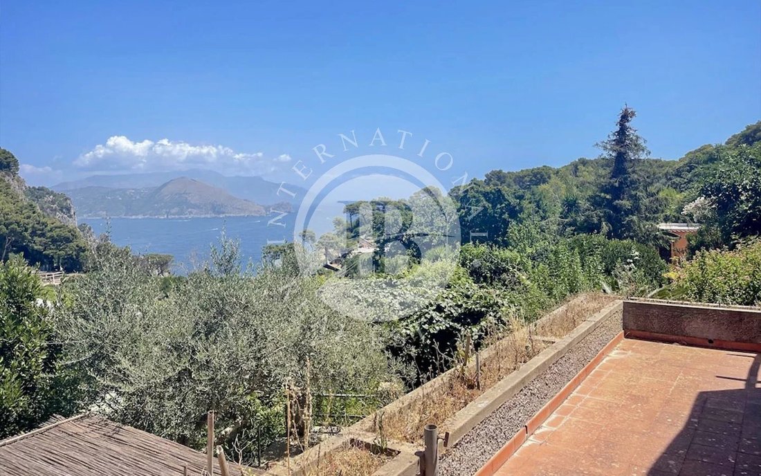 Villa in Capri, Campania, Italy 3 - 16104249