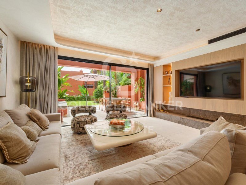 House in Marbella, Andalusia, Spain 2 - 16105432