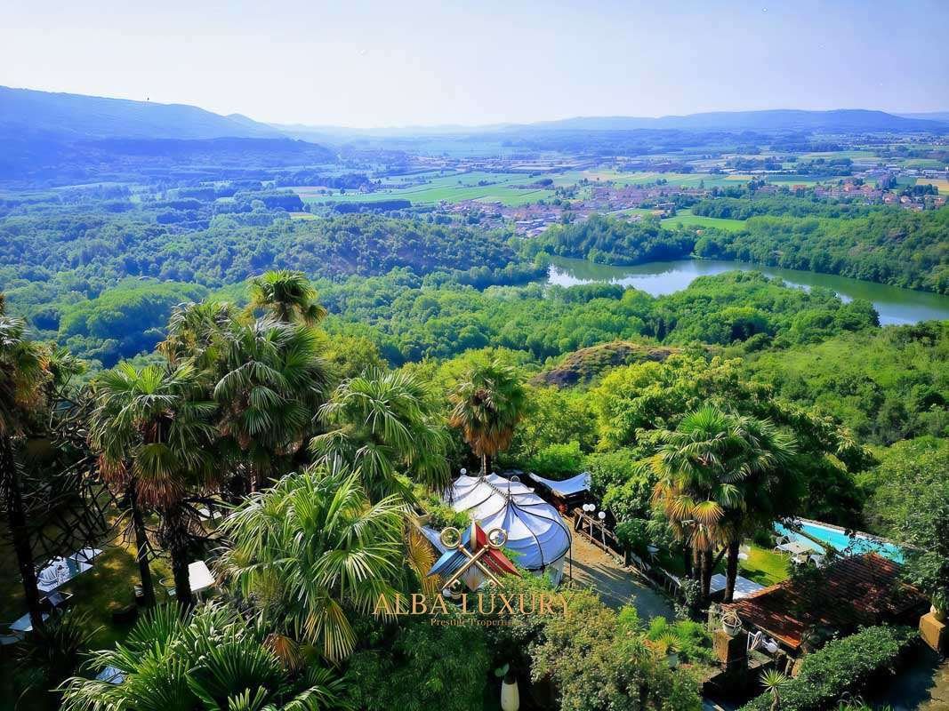 A Crown of Stone & Vine: Piedmont’s 17th-Century Hilltop Kingdom - 5