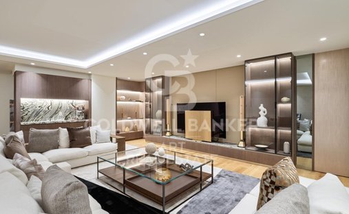 Apartment in Marbella, Andalusia, Spain 1