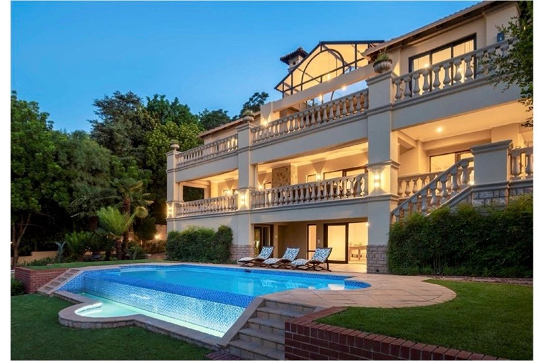 House in Waterkloof, Gauteng, South Africa 1 - 16107983