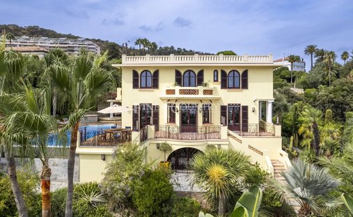 Villa in Cannes, Provence-Alpes-Côte d'Azur, France 1
