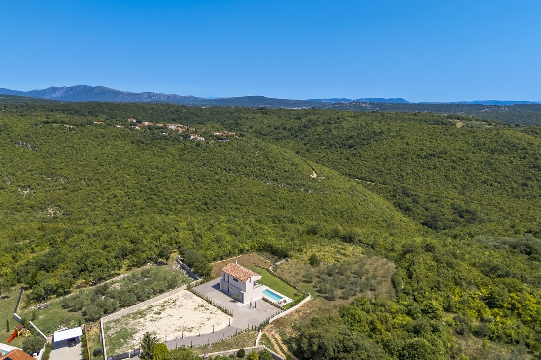 Villa in Labin, Istria County, Croatia 3 - 16107268