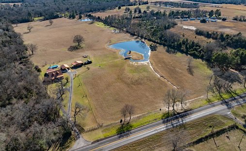 Farm Ranch in Palestine, Texas, United States 1