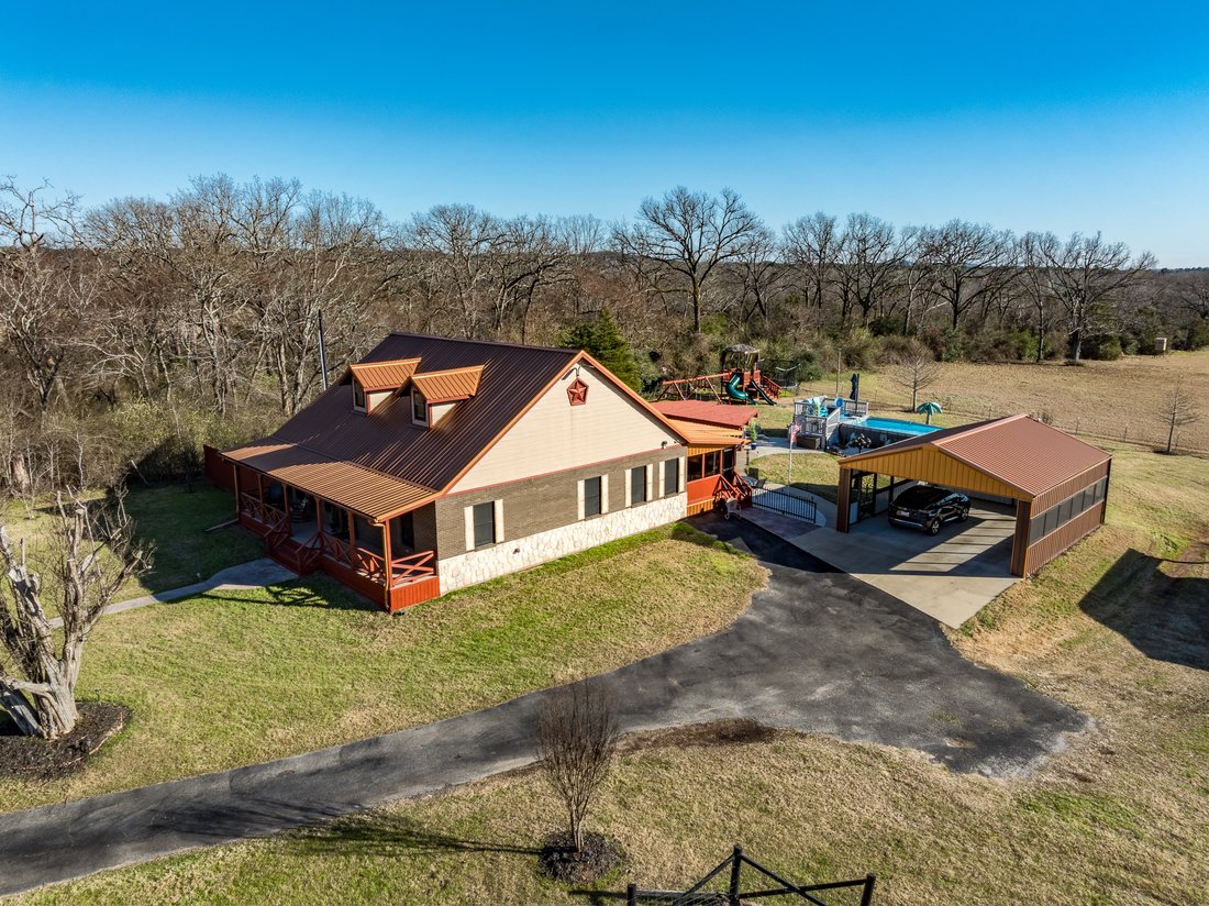Farm Ranch in Palestine, Texas, United States 4 - 16108045