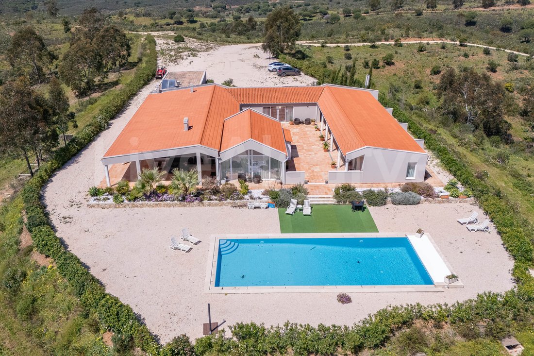 Villa in Bensafrim e Barao de Sao Joao, Algarve, Portugal 5 - 16108090