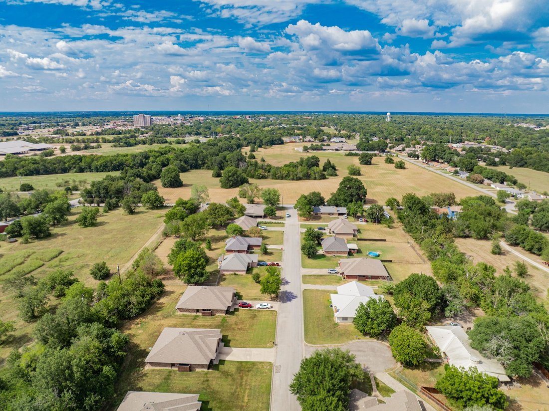 Apartment in Commerce, Texas, United States 2 - 16108126