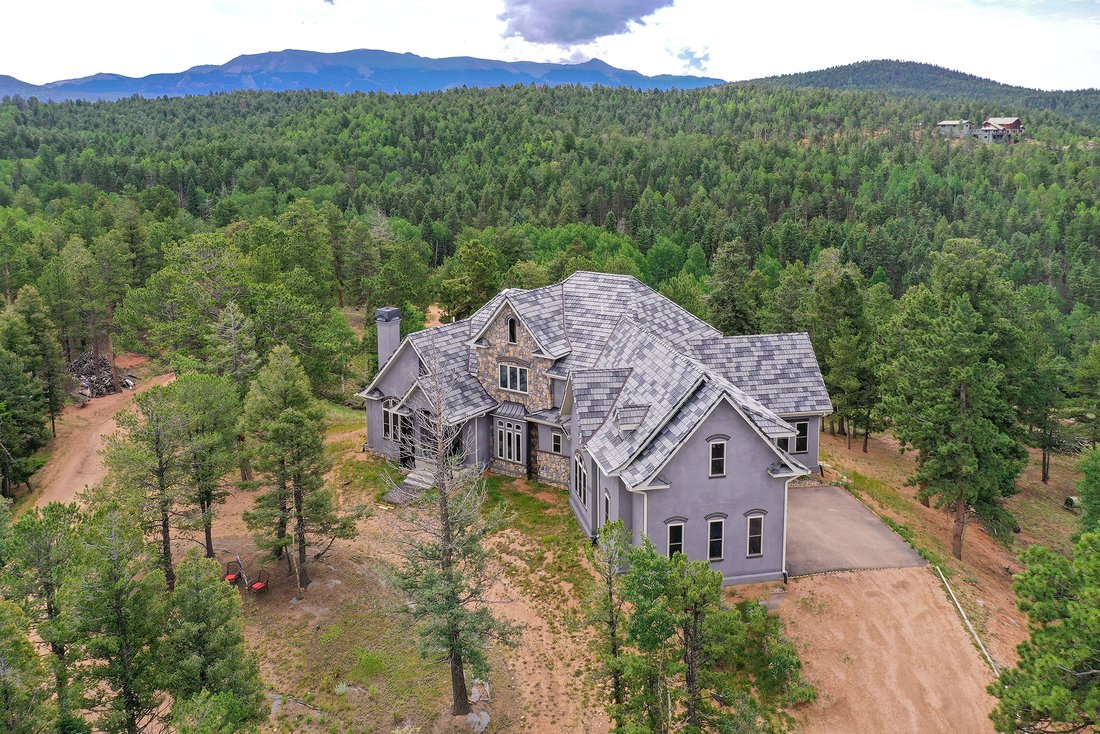 House in Florissant, Colorado, United States 1 - 16108134