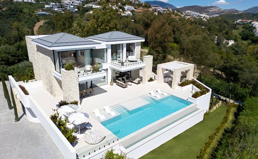 Villa in Marbella, Andalusien, Spanien 1