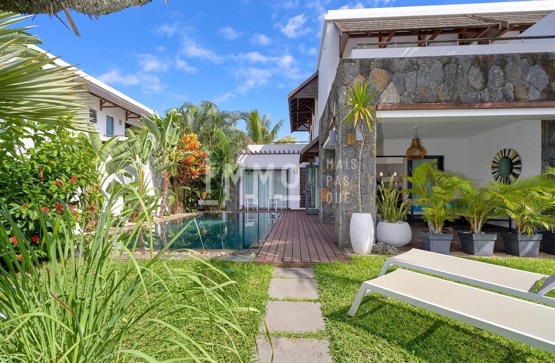 House in Mont Choisy, Pamplemousses District, Mauritius 1 - 16112041