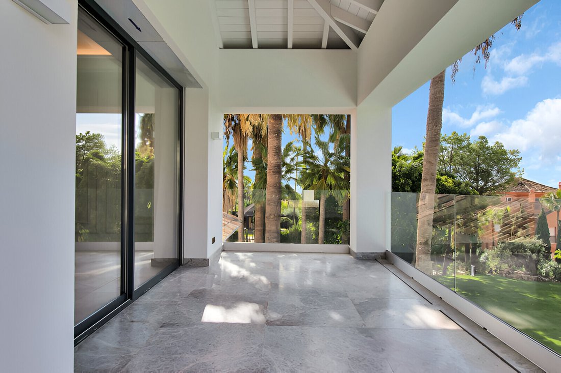 Villa in Sierra Blanca, Marbella, Spain 4 - 16110974