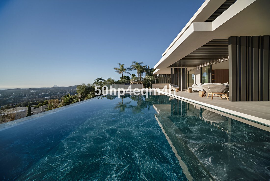 Villa in Sotogrande, San Roque, Andalusia 2 - 16110991