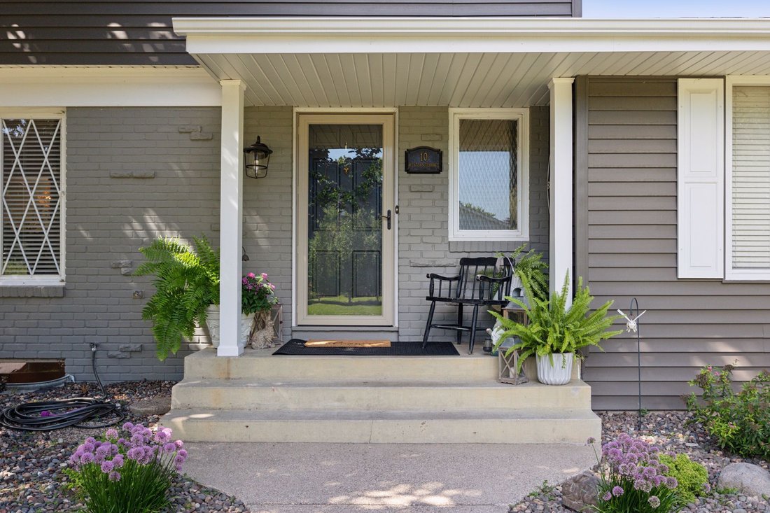 House in Golden Valley, Minnesota, United States 2 - 16108387