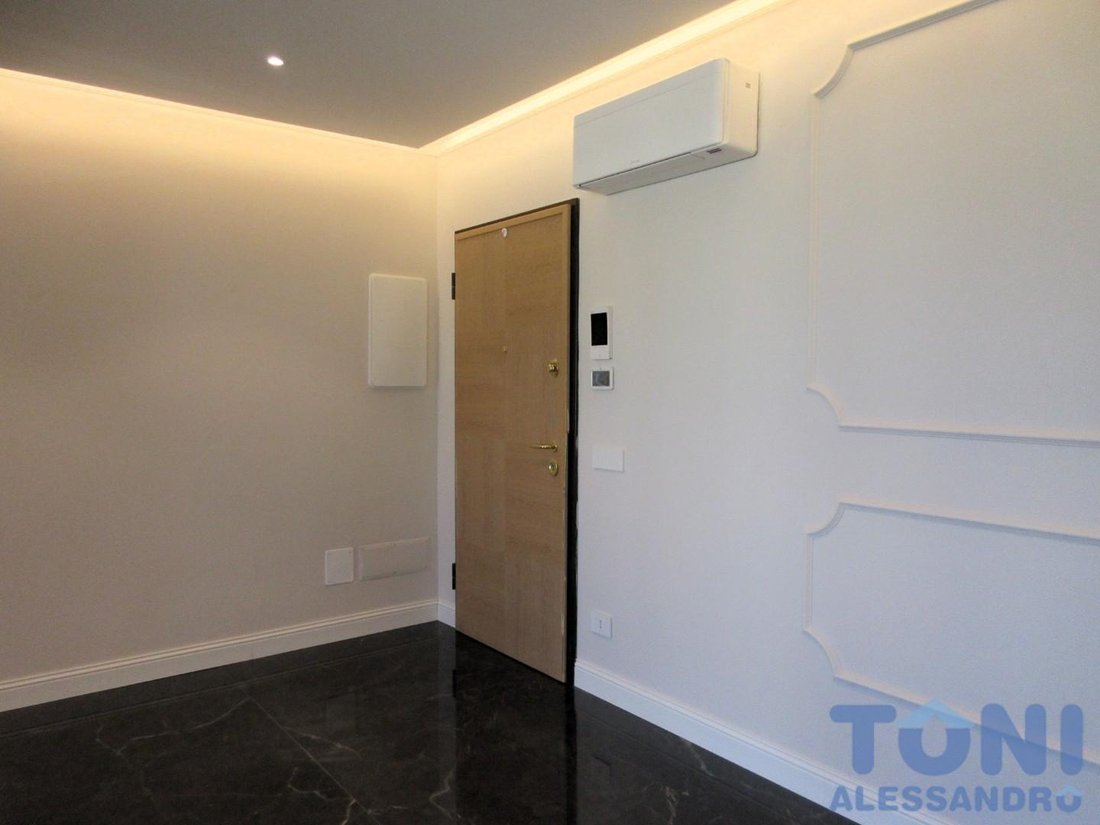 Penthouse in Near Center, Empoli, Tuscany 5 - 16109737