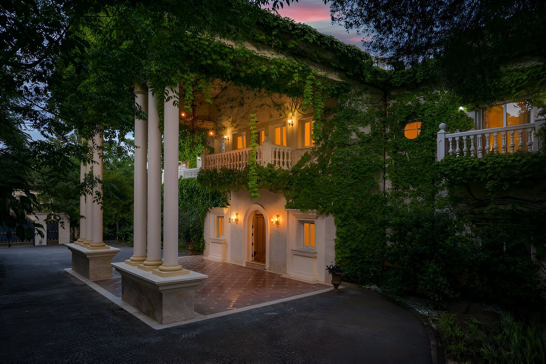 Villa in Marbella, Andalusia, Spain 4 - 16111011