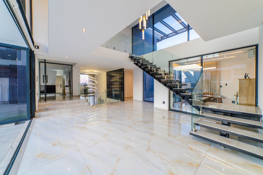 House in Chartwell, Gauteng, South Africa 3 - 16108821