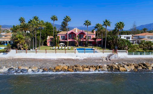 Villa in Estepona, Andalusia, Spain 1