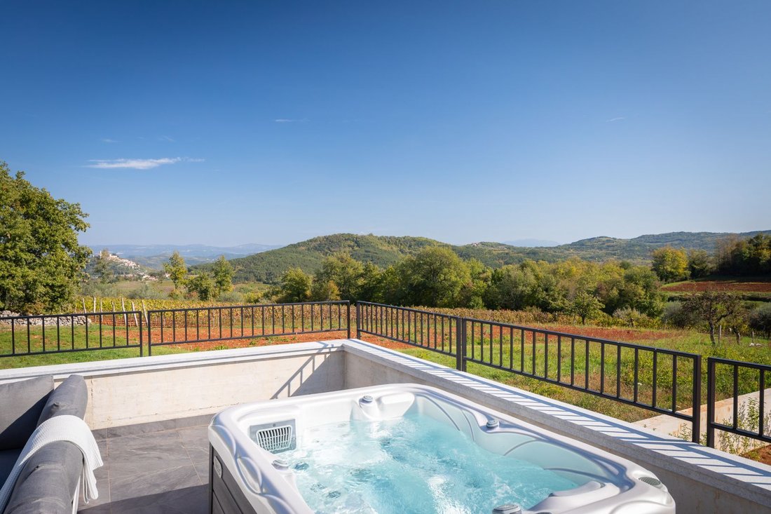 Villa in Karojba, Istria County, Croatia 4 - 16107336