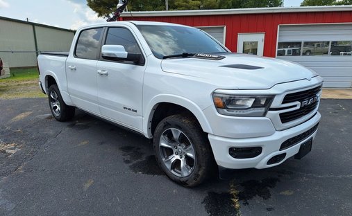 2019 Ram 1500 Crew Cab Laramie Pickup 4D 5 1/2 ft in Poteau, OK, United States 1