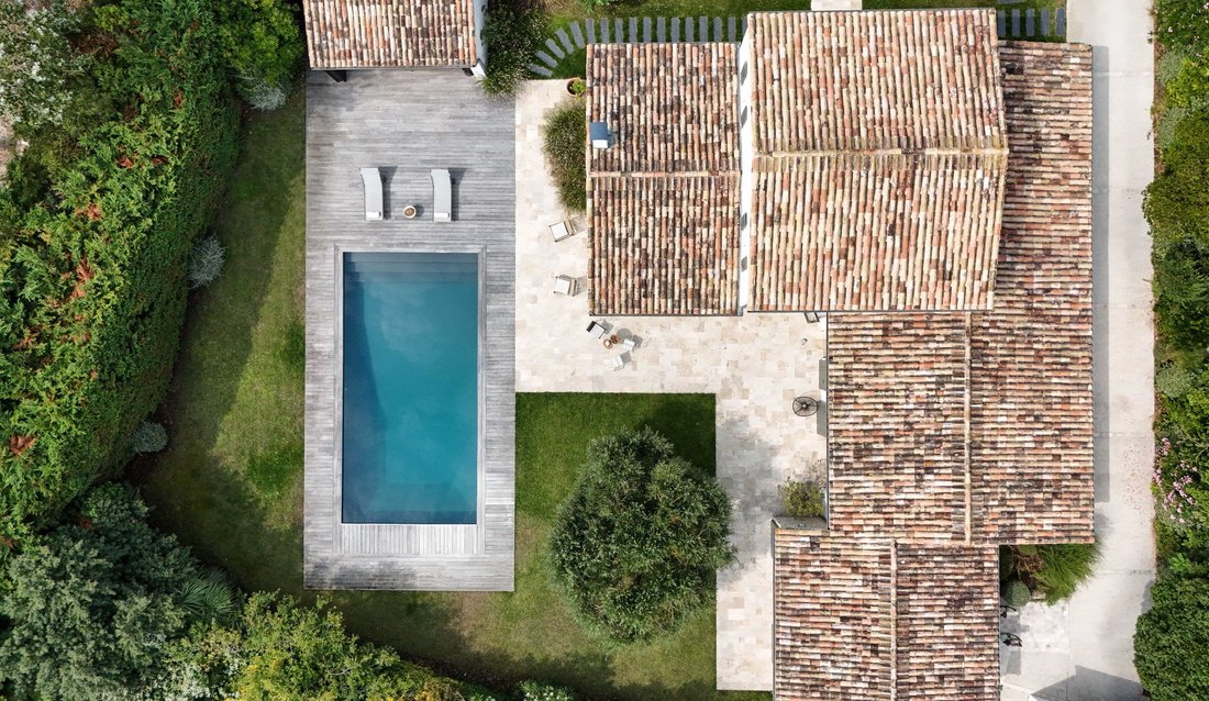 House in Saint-Martin-de-Ré, Nouvelle-Aquitaine, France 2 - 16110346