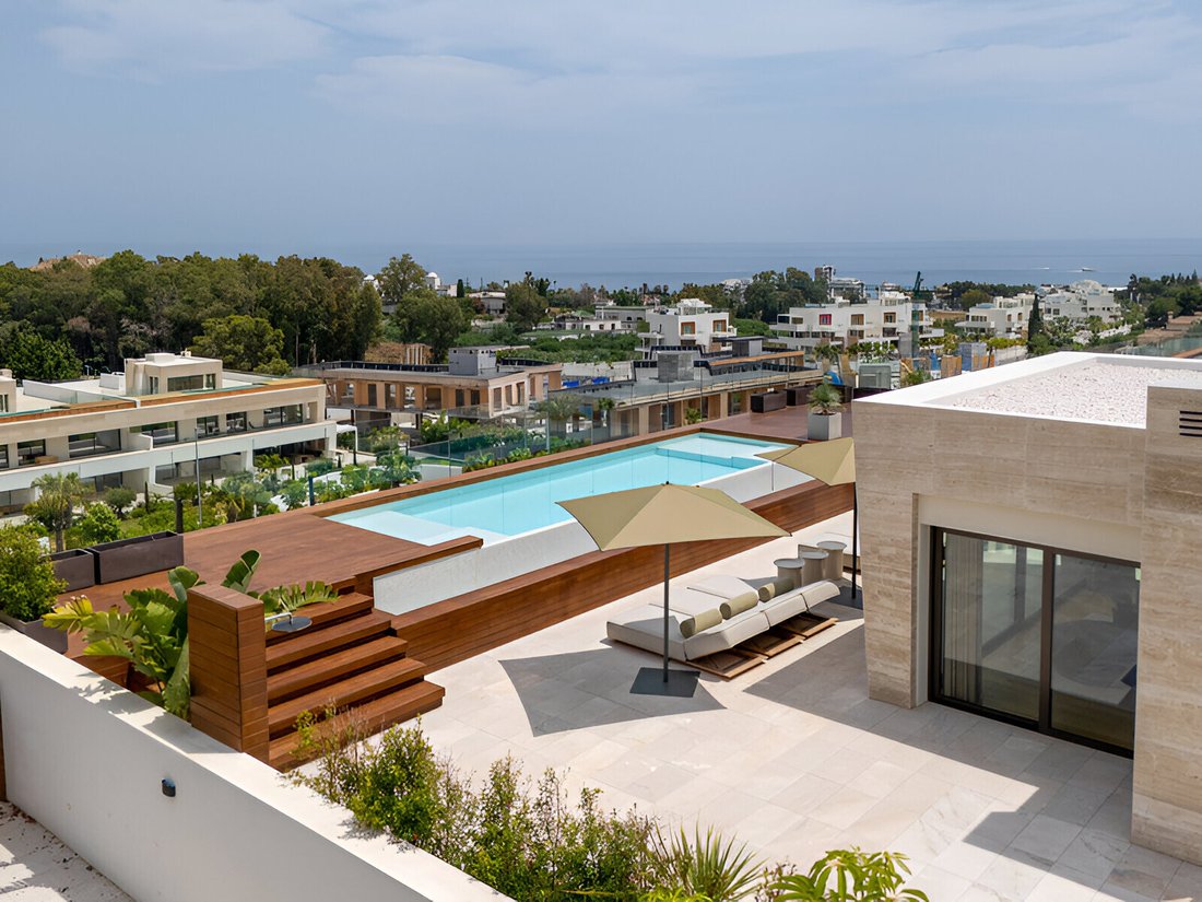 Villa in Marbella, Andalusia, Spain 5 - 16110962