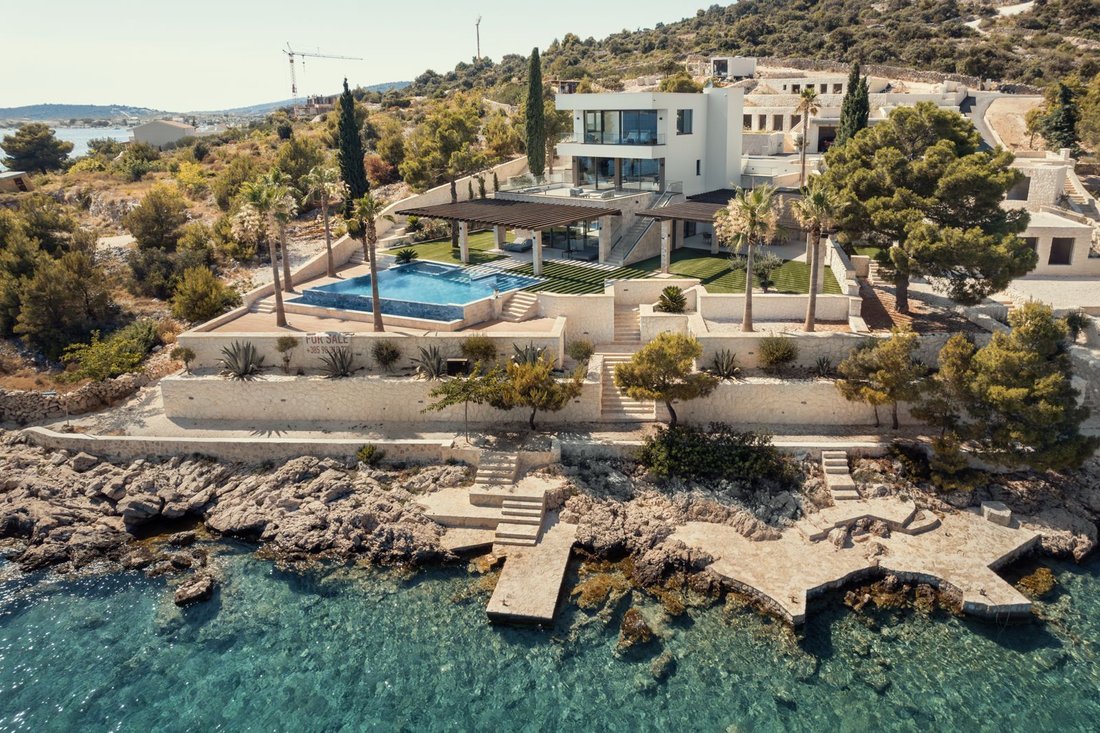 Villa in Split-Dalmatia County, Croatia 1 - 16108261