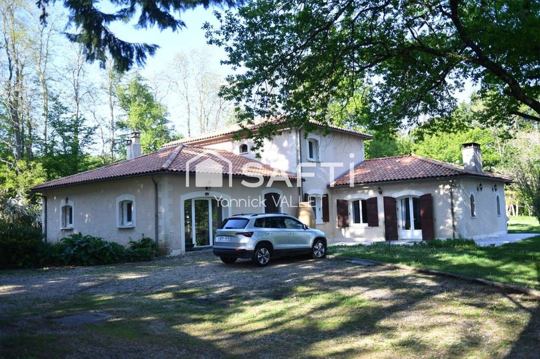 House in Vanxains, Nouvelle-Aquitaine, France 1 - 16114667