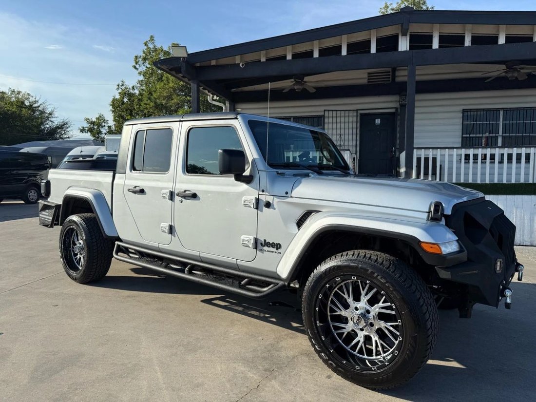 Pickup in San Antonio, TX, United States 1 - 16113943