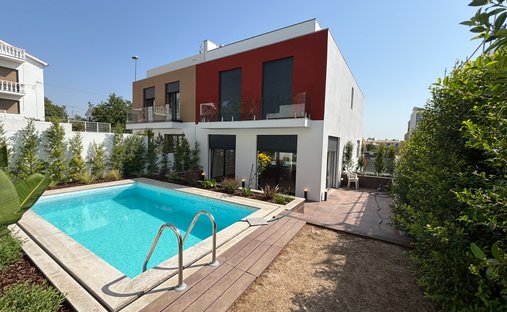 Villa in Alcabideche, Lisbon, Portugal 1