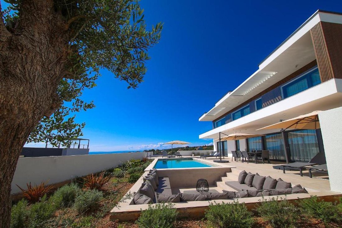 Villa in Lun, Croatia 4 - 16109773