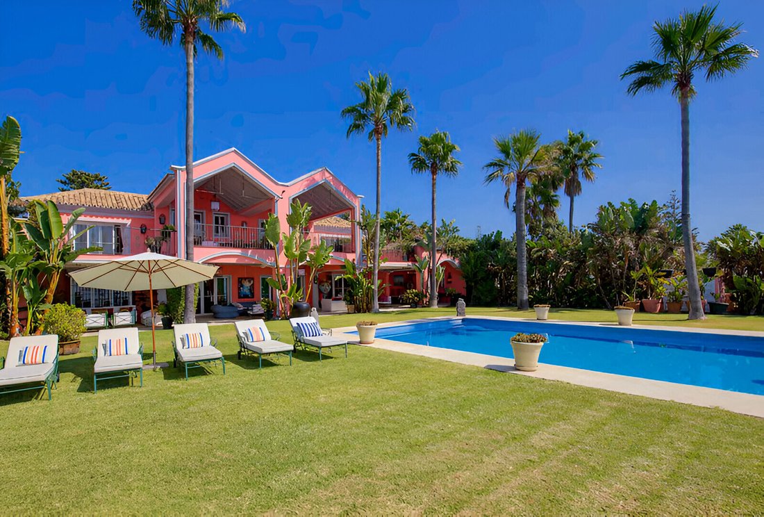 Villa in Estepona, Andalusia, Spain 4 - 16110869