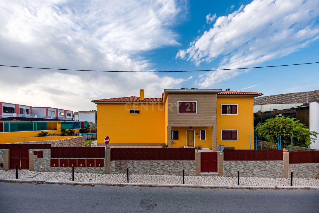 Villa in Charneca de Caparica e Sobreda, Setubal, Portugal 2 - 16109811