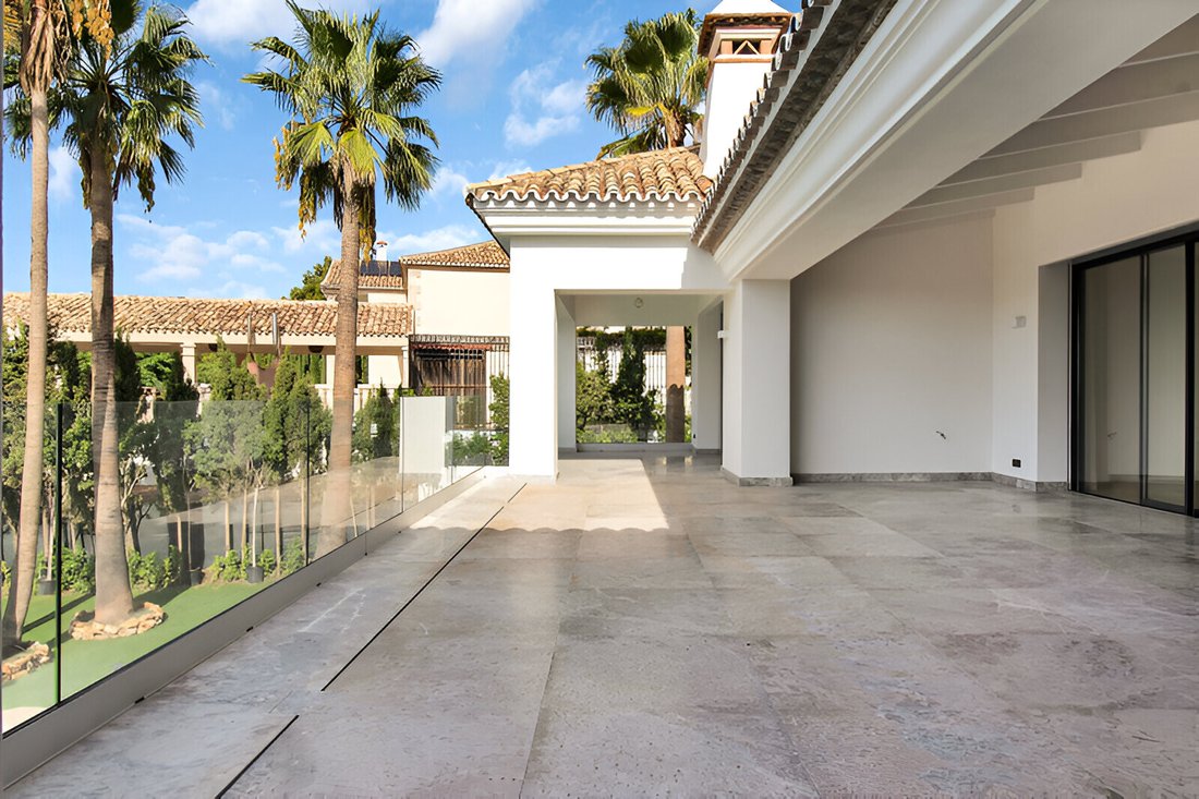 Villa in Sierra Blanca, Marbella, Spain 3 - 16110974