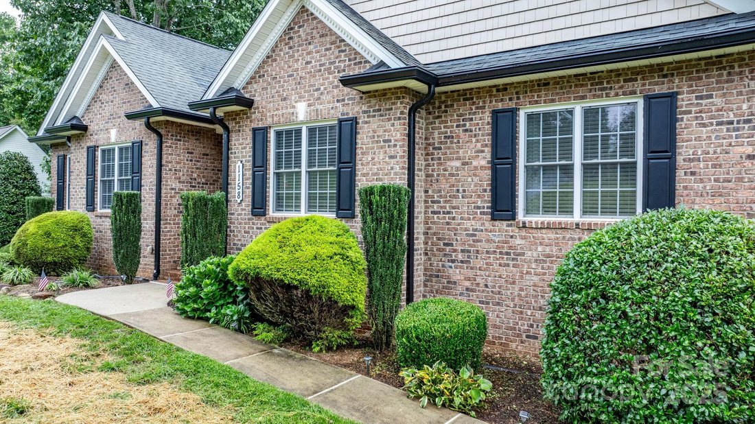 House in Hickory, North Carolina, United States 3 - 16108191