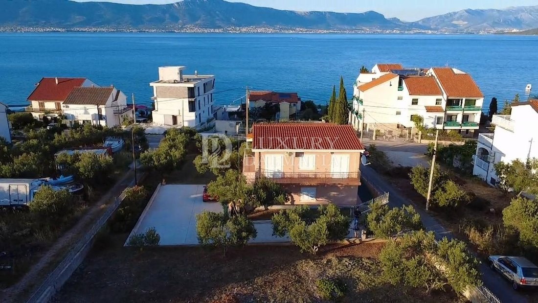 House in Slatine, Split-Dalmatia County, Croatia 1 - 16113367