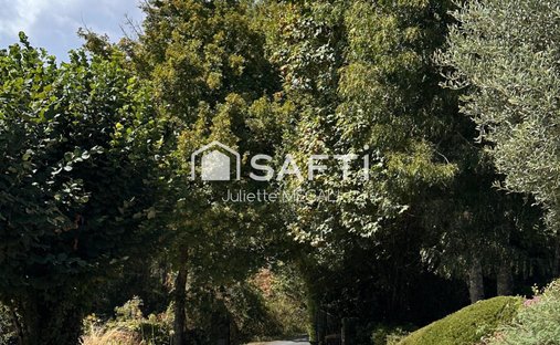 Castle for Sale in Montcaret, Nouvelle-Aquitaine, France