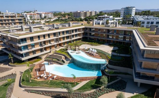 Wohnung in Quarteira, Algarve, Portugal 1