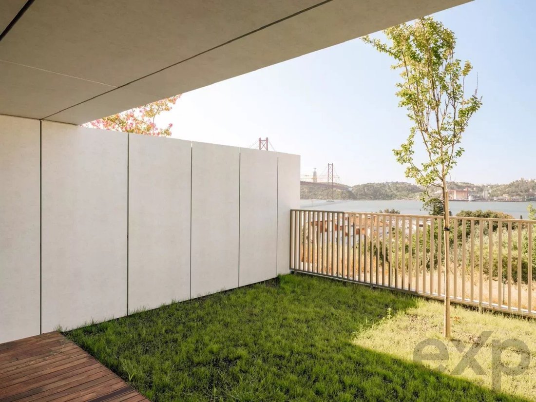 House in Alcantara, Lisbon, Portugal 4 - 16108658