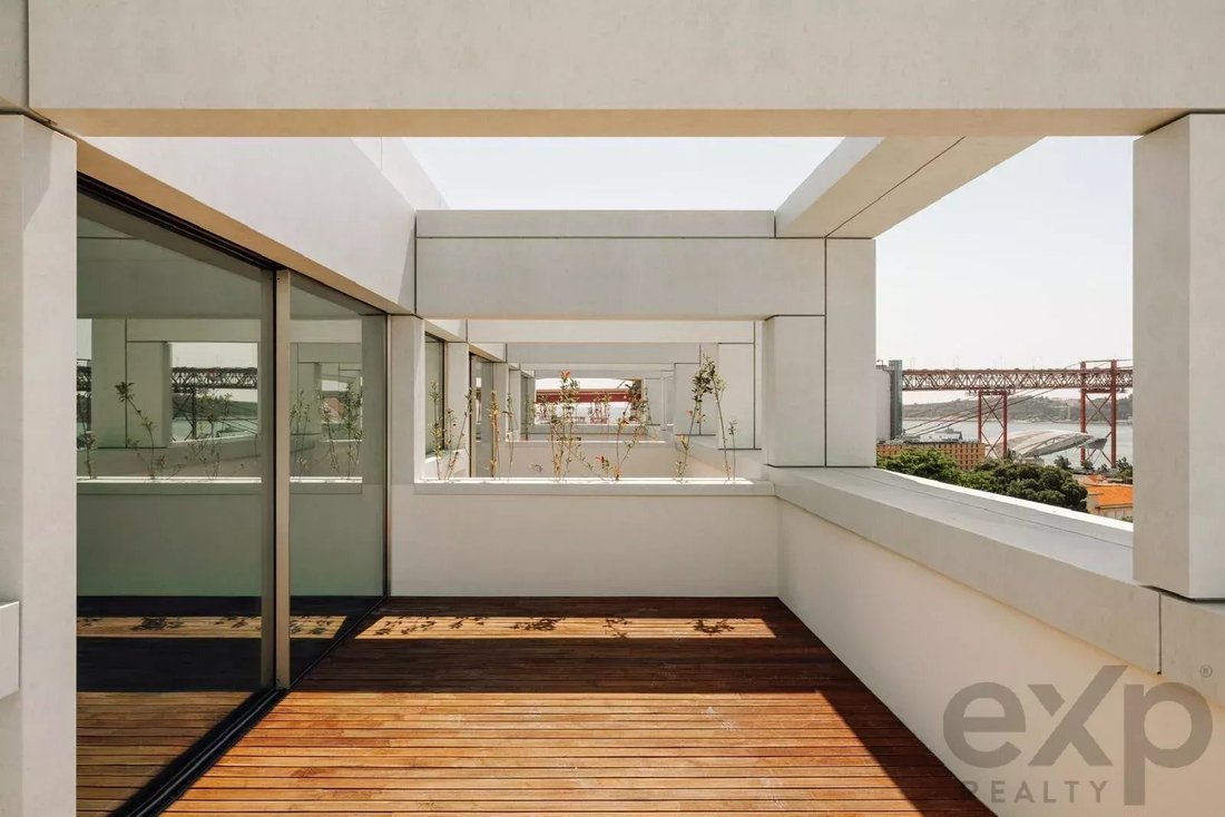 House in Alcantara, Lisbon, Portugal 1 - 16108658