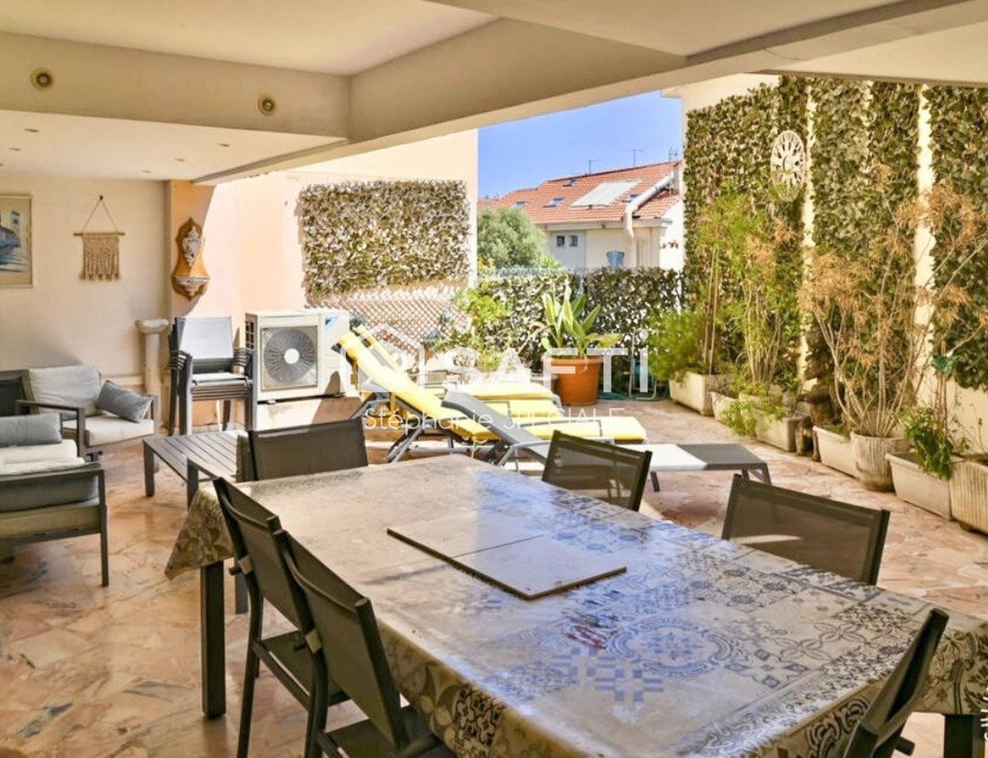 Apartment in Cannes, Provence-Alpes-Côte d'Azur, France 5 - 16112875