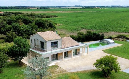 House in Saint-Froult, Nouvelle-Aquitaine, France 1