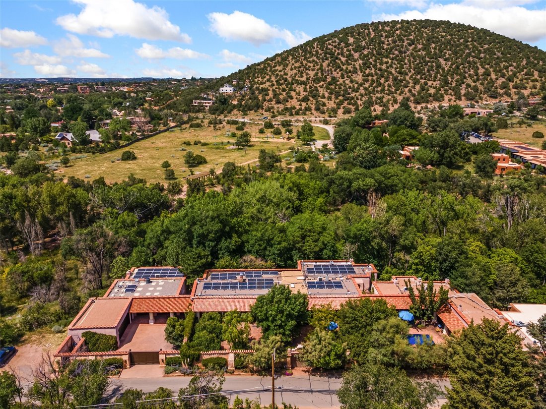 House in Santa Fe, New Mexico, United States 2 - 16049198