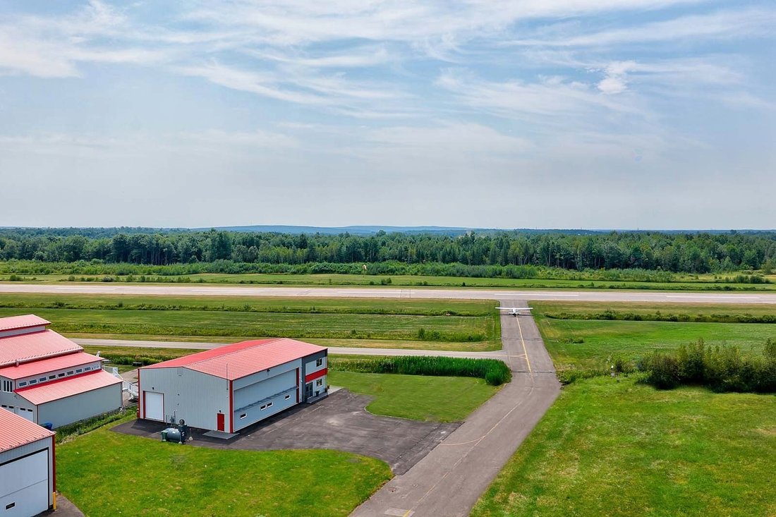 Lachute, Quebec, Canada 5 - 16114889