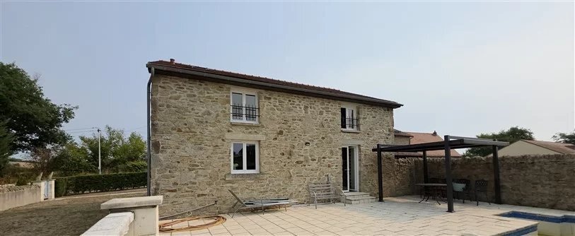 House in Dompierre-les-Eglises, Nouvelle-Aquitaine, France 4 - 16114438